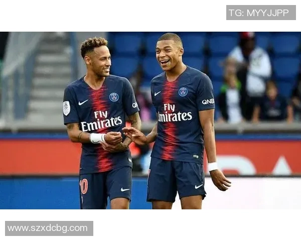 足球明星荣誉对比分析图揭示各大球员成就与影响力差异